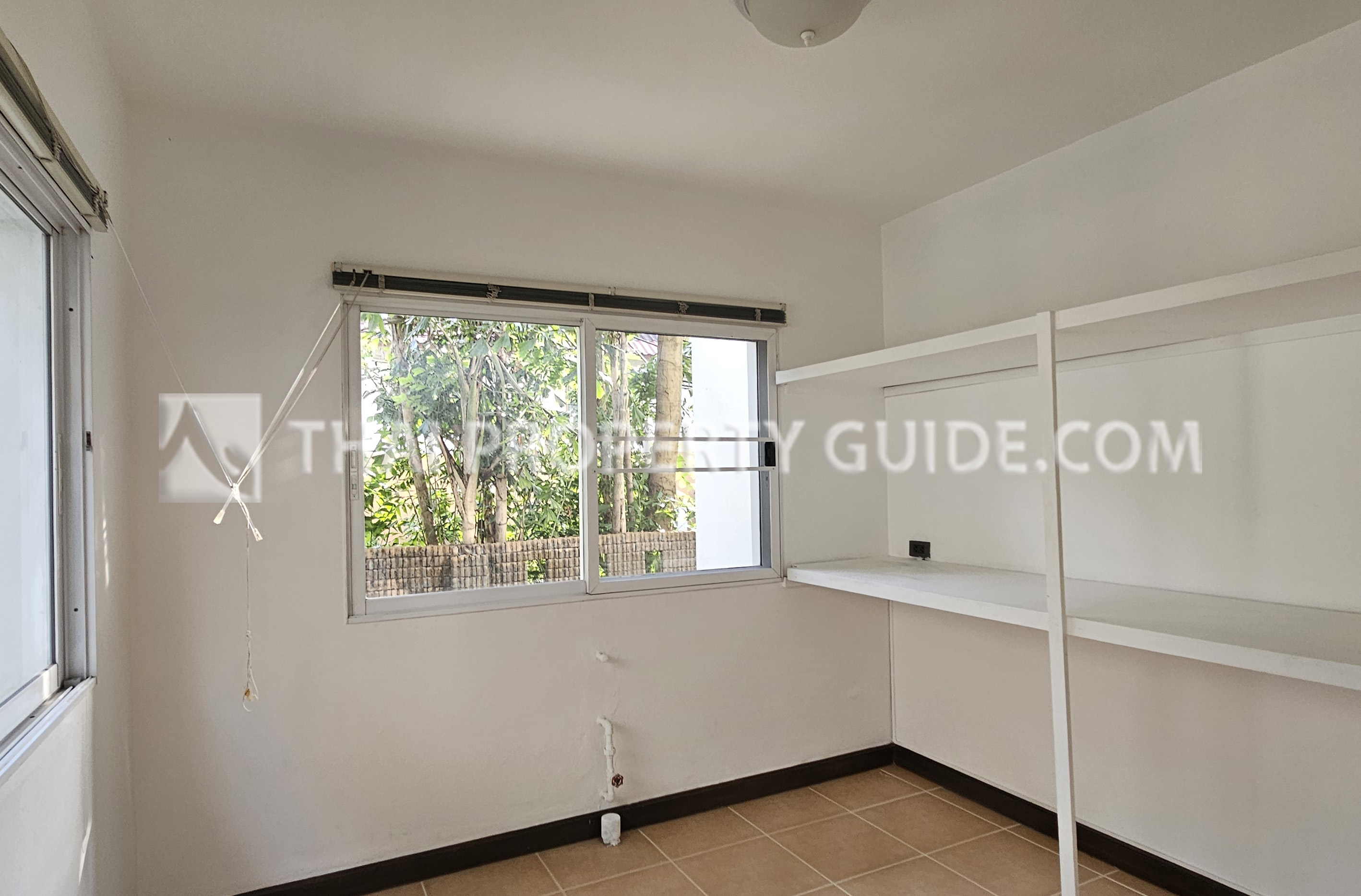 House with Shared Pool in Nichada Thani 